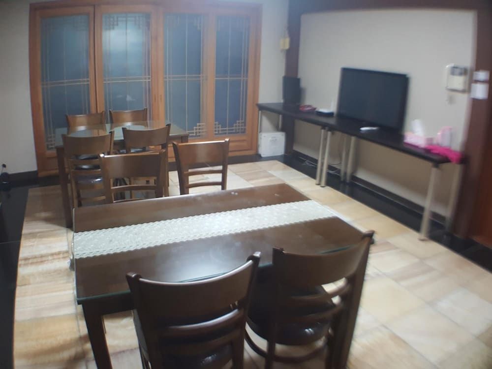 undefined Plus Motel 6