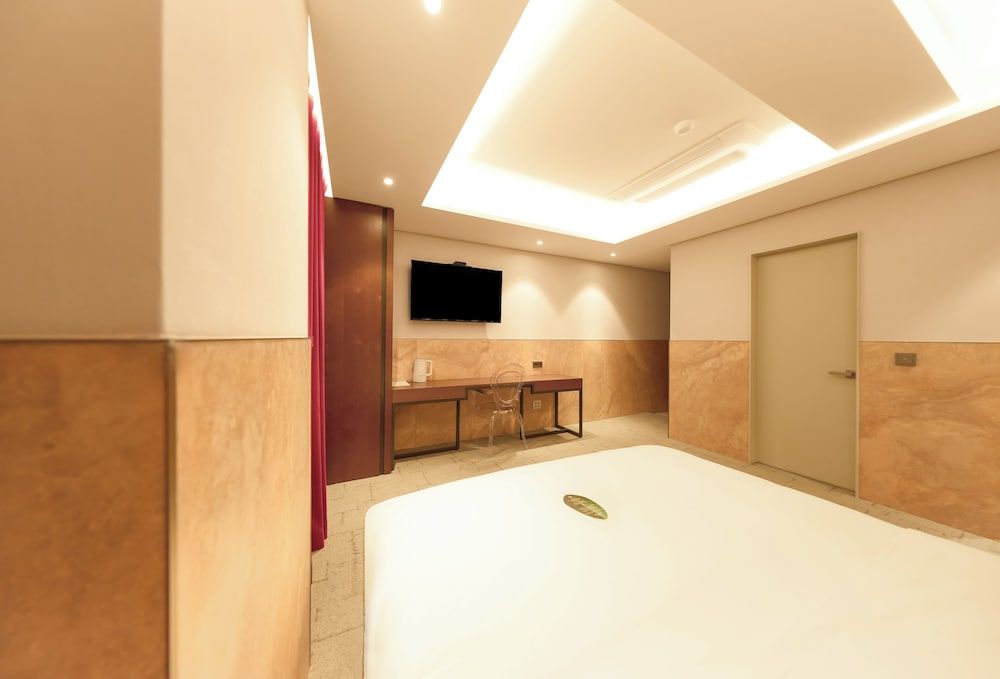 Capace Hotel Superior King 30