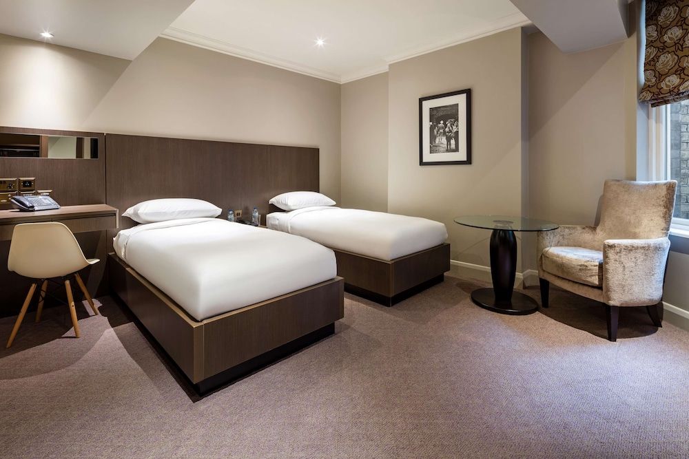 undefined Radisson Blu Hotel, London Bloomsbury 6