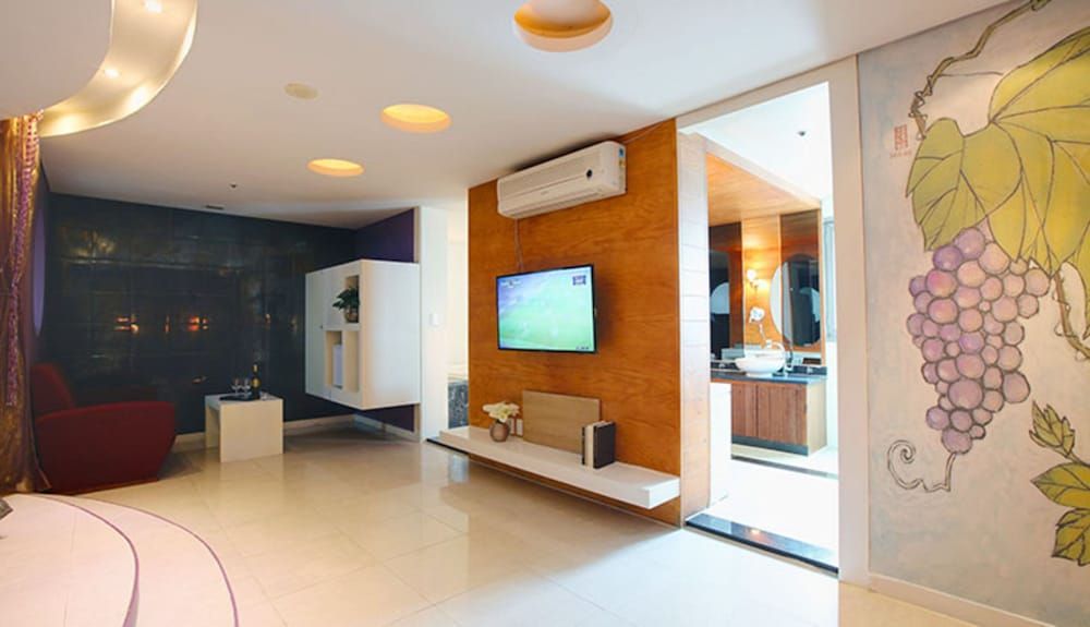 ON Smart Hotel Suite (Double) 9