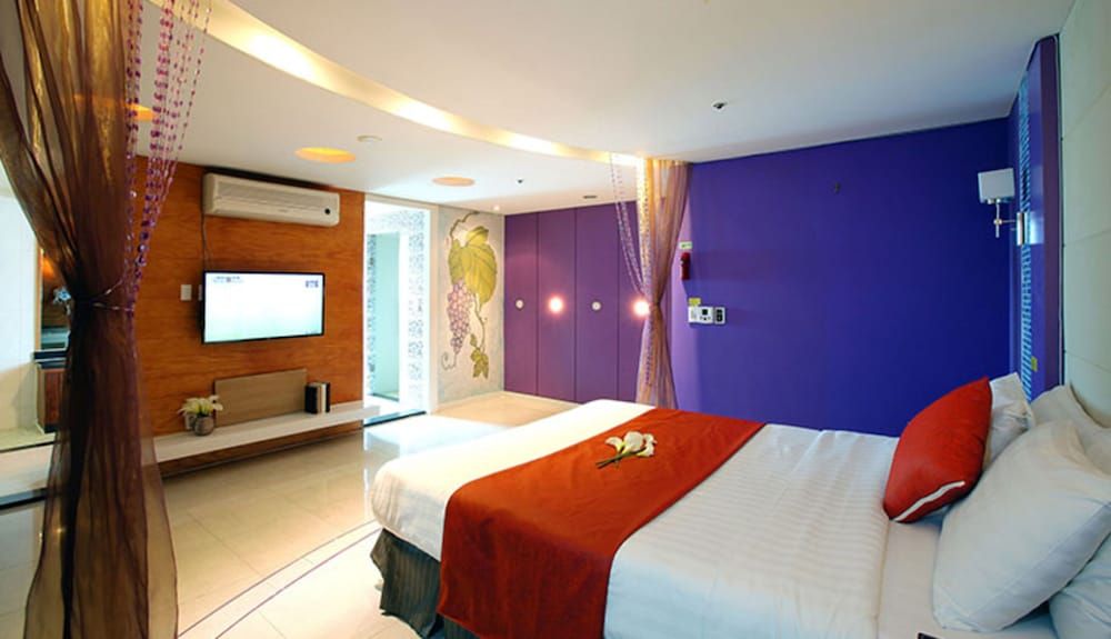 ON Smart Hotel Suite (Double)