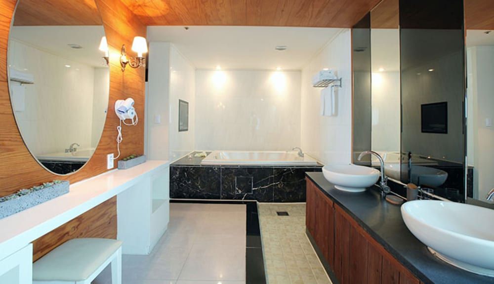 ON Smart Hotel Suite (Double) 5