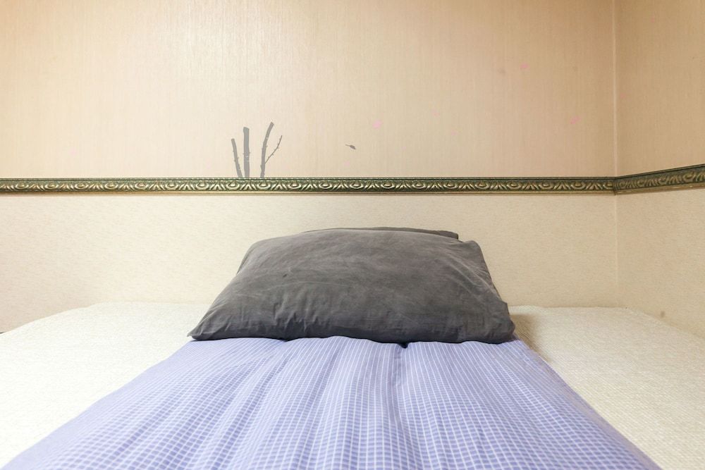 YEHADOYE Guest House Basic Double Room (Foreign Guest Only) 2