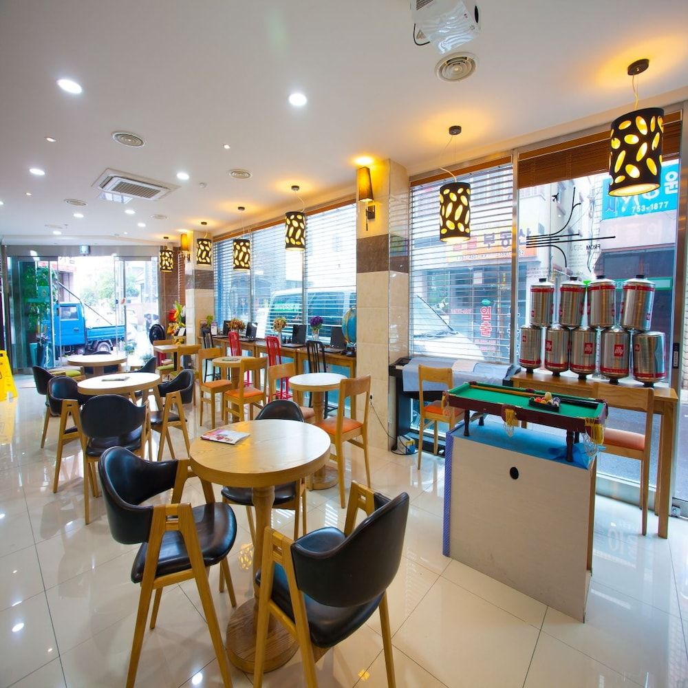 undefined Jeju R Hotel & Guest House - Hostel 9