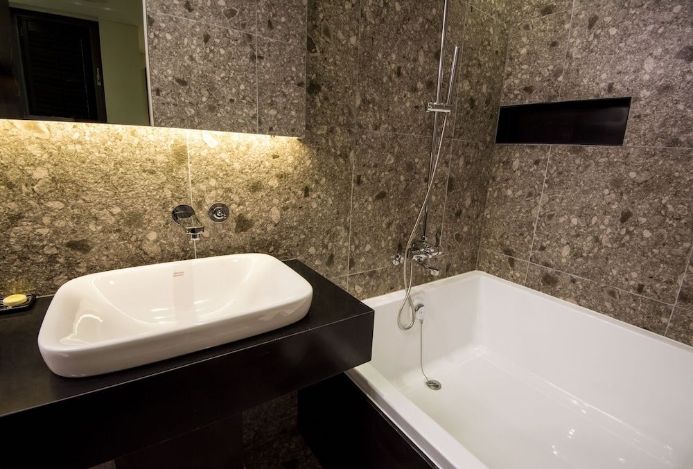 Hotel the Designers Dongdaemun Deluxe Double Room 9