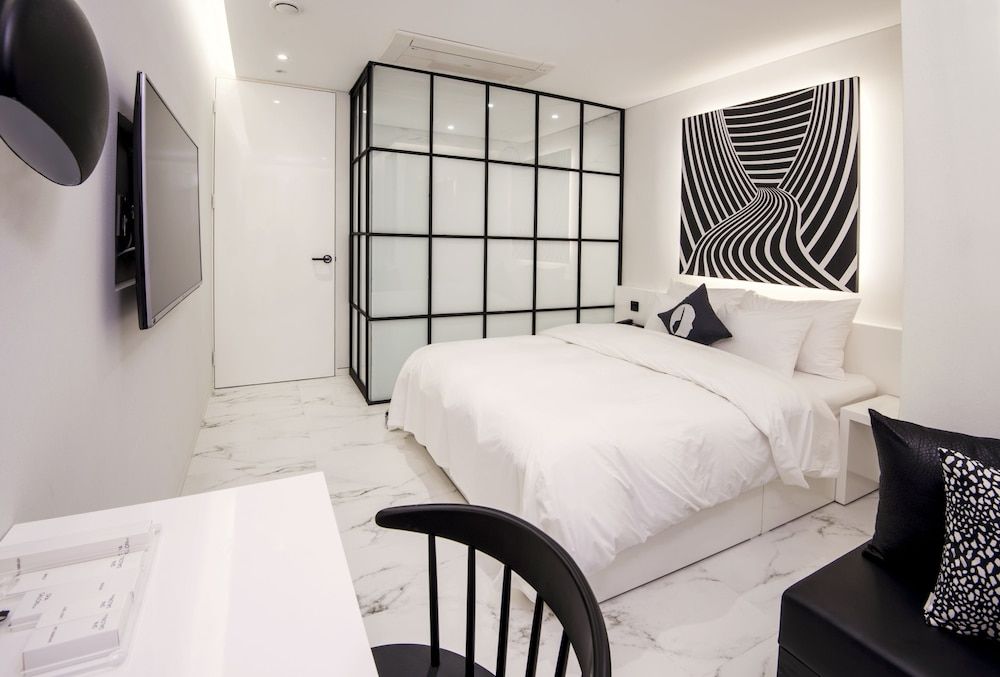Hotel the Designers Dongdaemun Deluxe Double Room 2