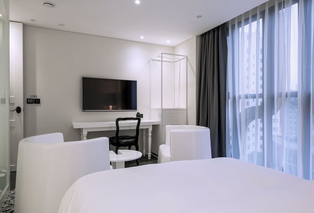 Hotel the Designers Dongdaemun Deluxe Double Room 16