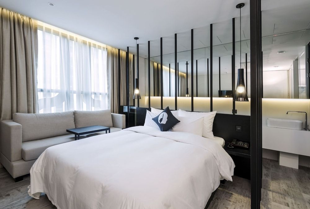 Hotel the Designers Dongdaemun Deluxe Double - No Parking