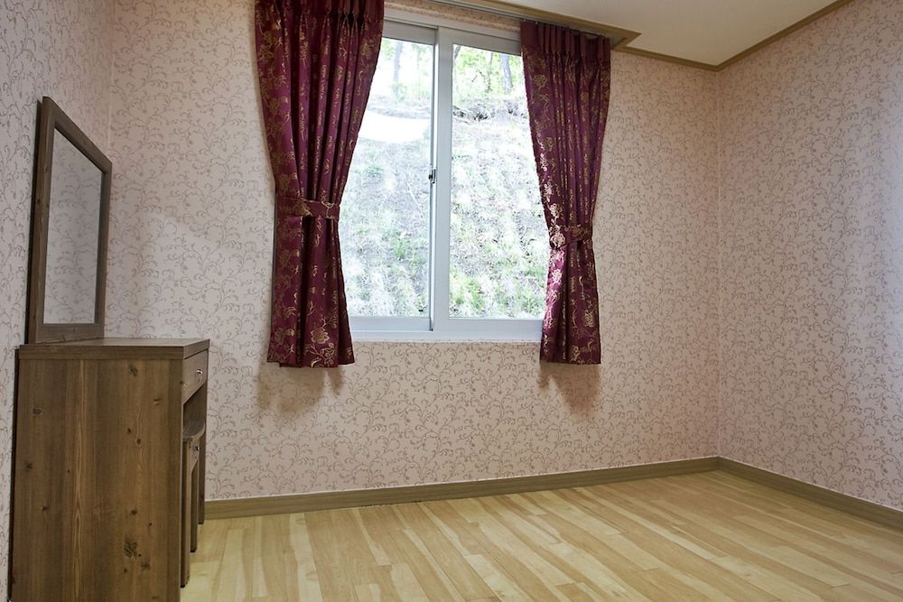 Hyundai Soo Resort Hoengseong White Friend Room 3