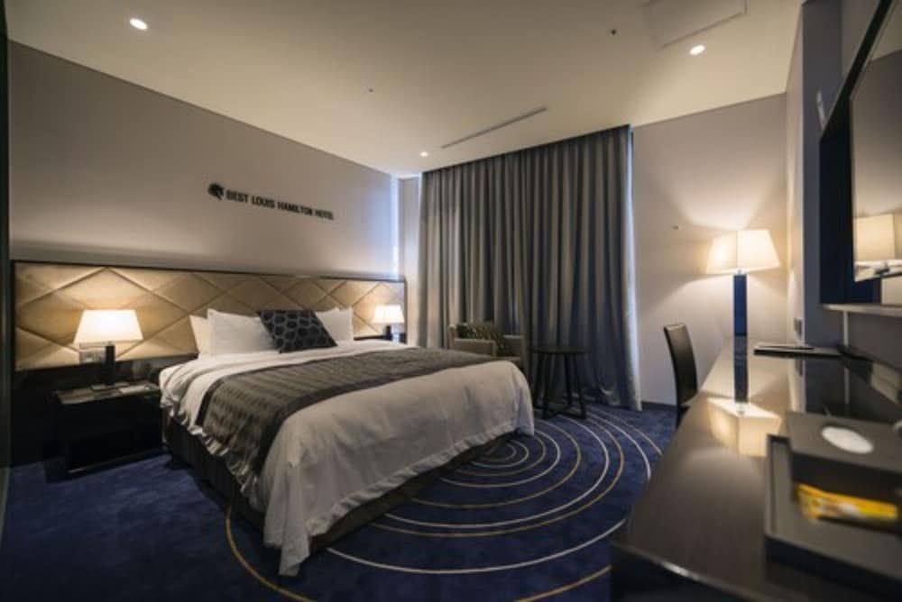 Best Louis Hamilton Hotel Changwon Deluxe Queen Room 2