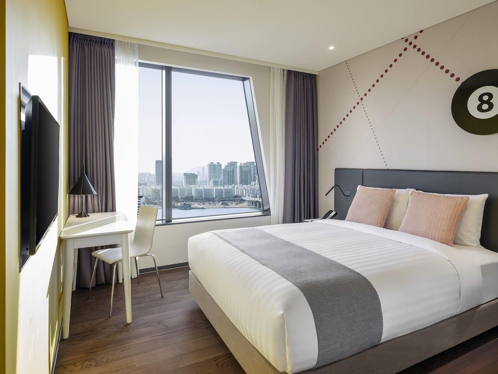 ibis Styles Ambassador Seoul Yongsan - Seoul Dragon City Superior Room, 1 Double Bed 4