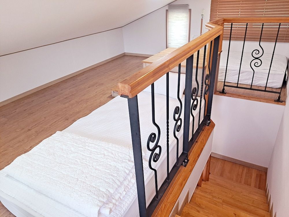 undefined Gillime Pension 2