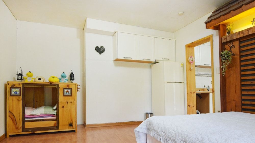 Sicily Pension Family Double or Twin Room 3