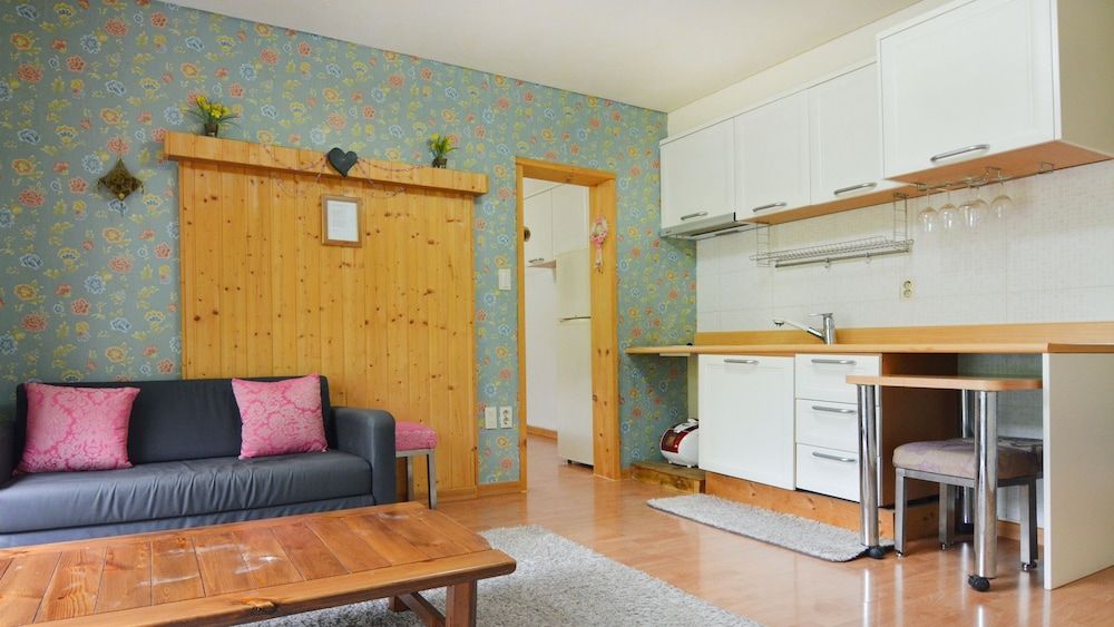 Sicily Pension Family Double or Twin Room 8