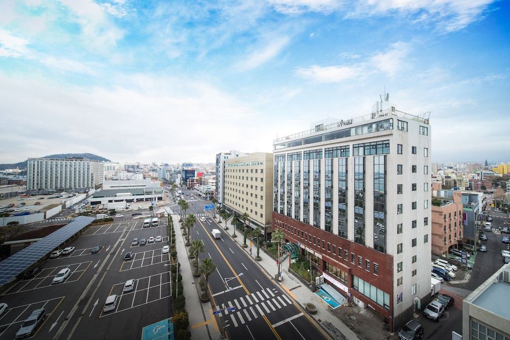 undefined Jeju Palace Hotel 2