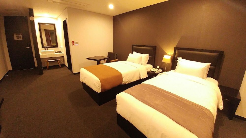 Gangneung Tourist Hotel Twin Room 8