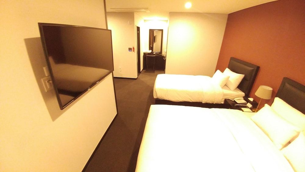 Gangneung Tourist Hotel Triple Room 7