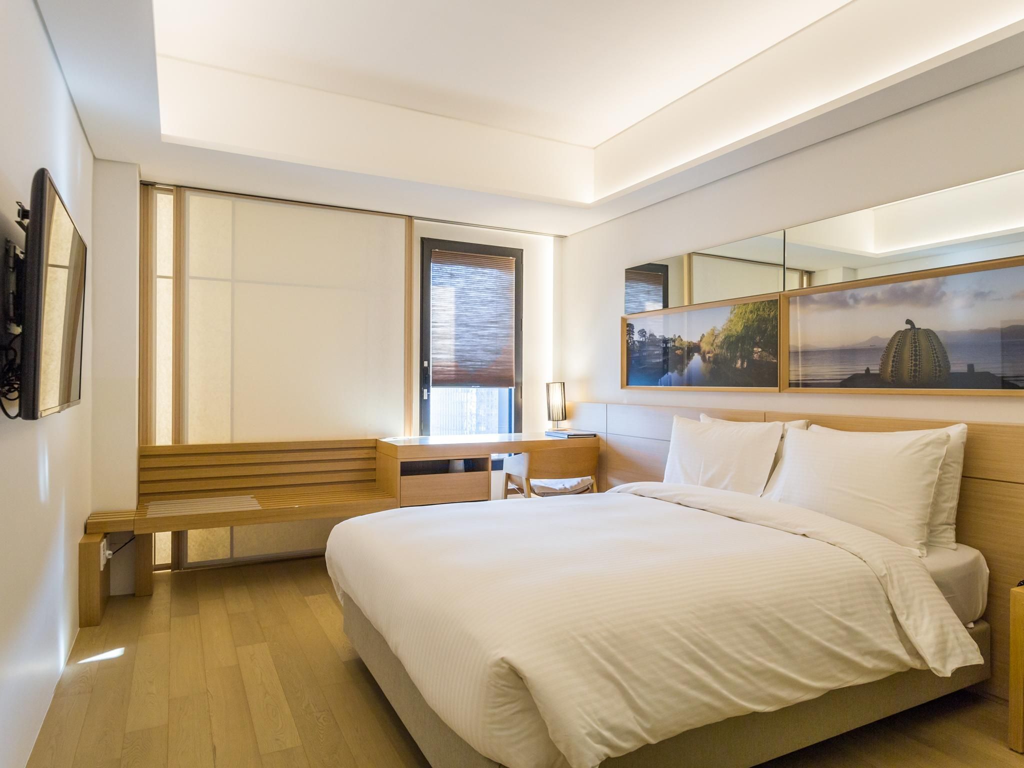 Deluxe High Floor Double Room