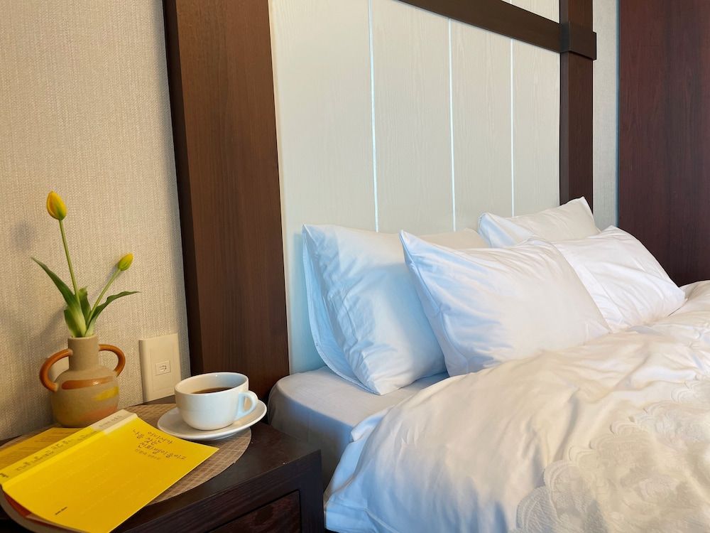 undefined O2heal Resort 7