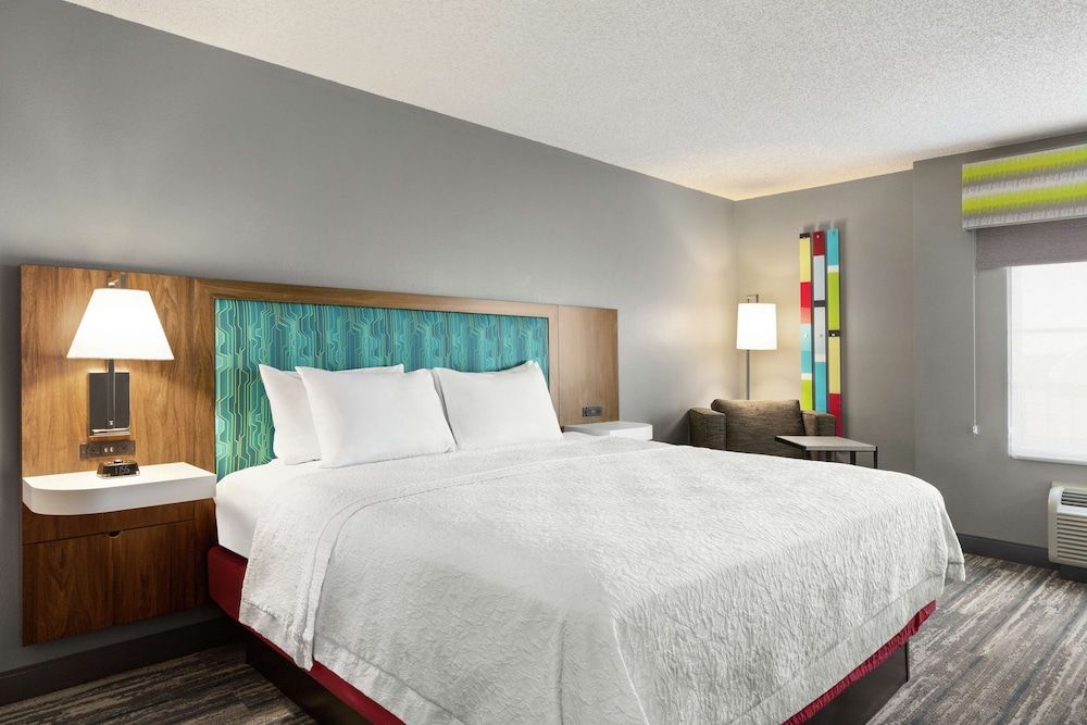 Room, 1 King Bed, Accessible