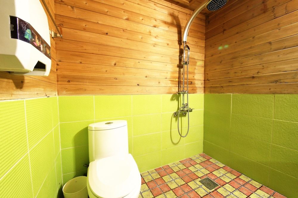 Sense Motel Standard Double Room 9