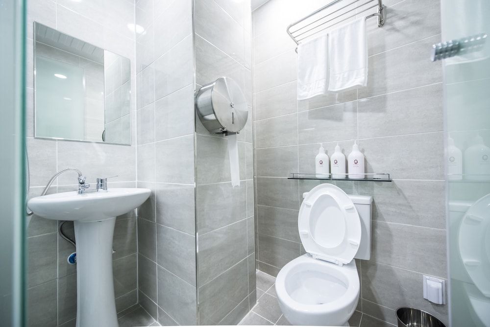 Philstay Myeongdong Metro Economy Double Room 5