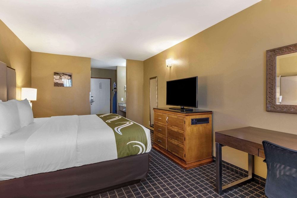 Room, 1 King Bed, Accessible, Non Smoking