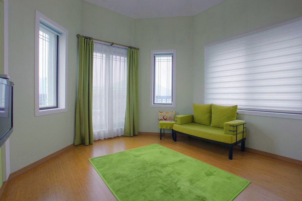 Forest of Color Pension Star Green 7