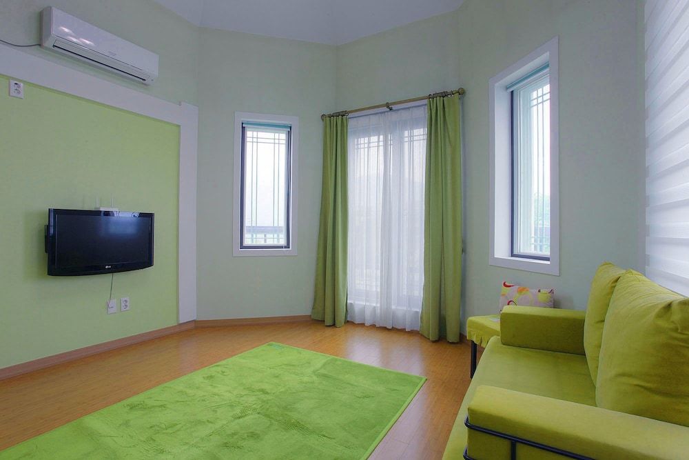 Forest of Color Pension Star Green 5