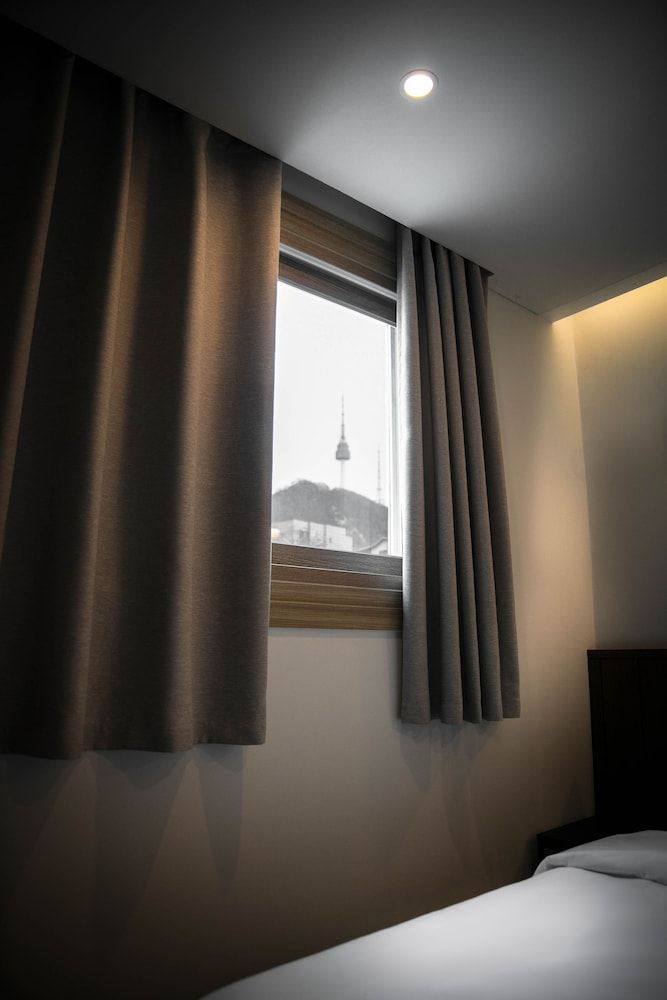 Lumia Hotel Myeongdong Standard Twin Room 11