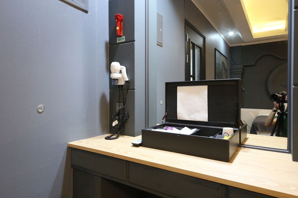 Instar Hotel Yangsan Standard Twin Room 6