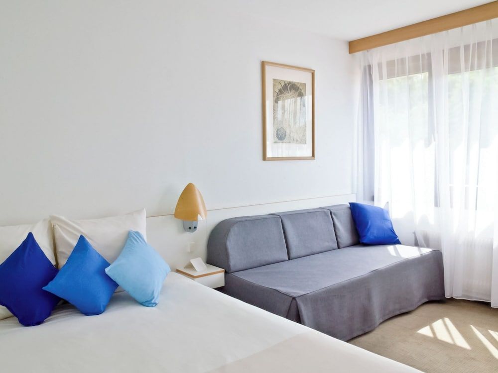 Standard Room, 1 Double Bed with Sofa bed