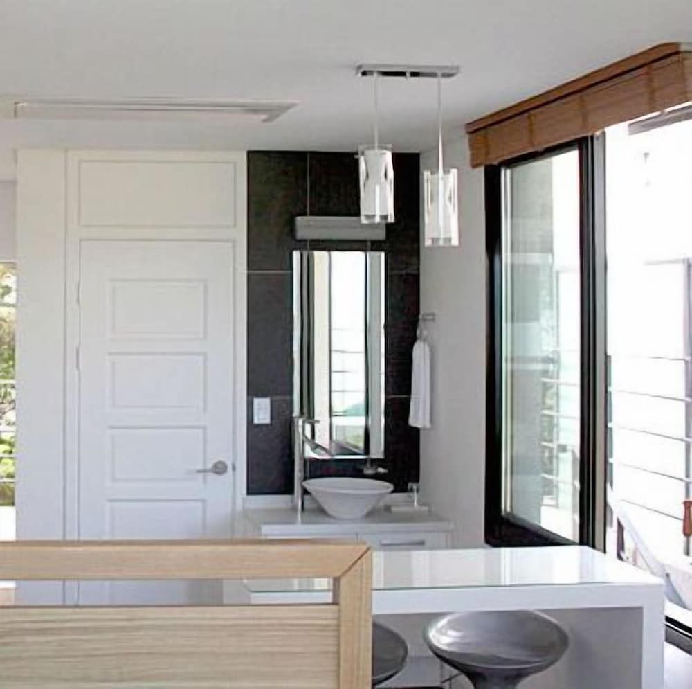 Hyoui Youm Pension A Room - Lake view 7