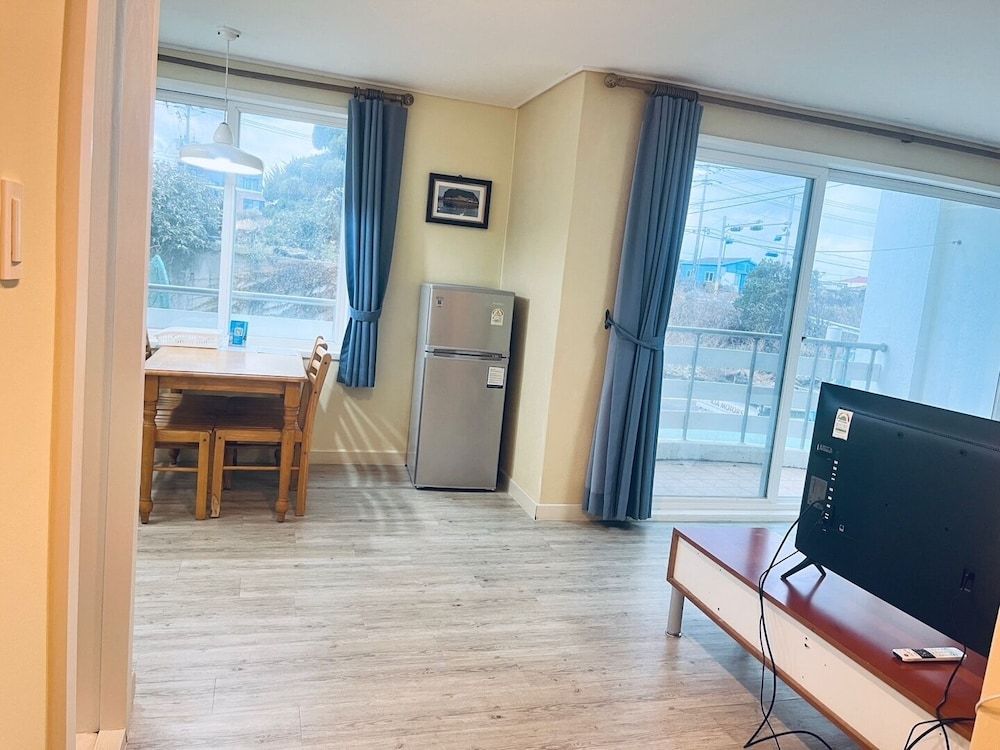 Mega Resort Twin Room, 2 Twin Beds 9