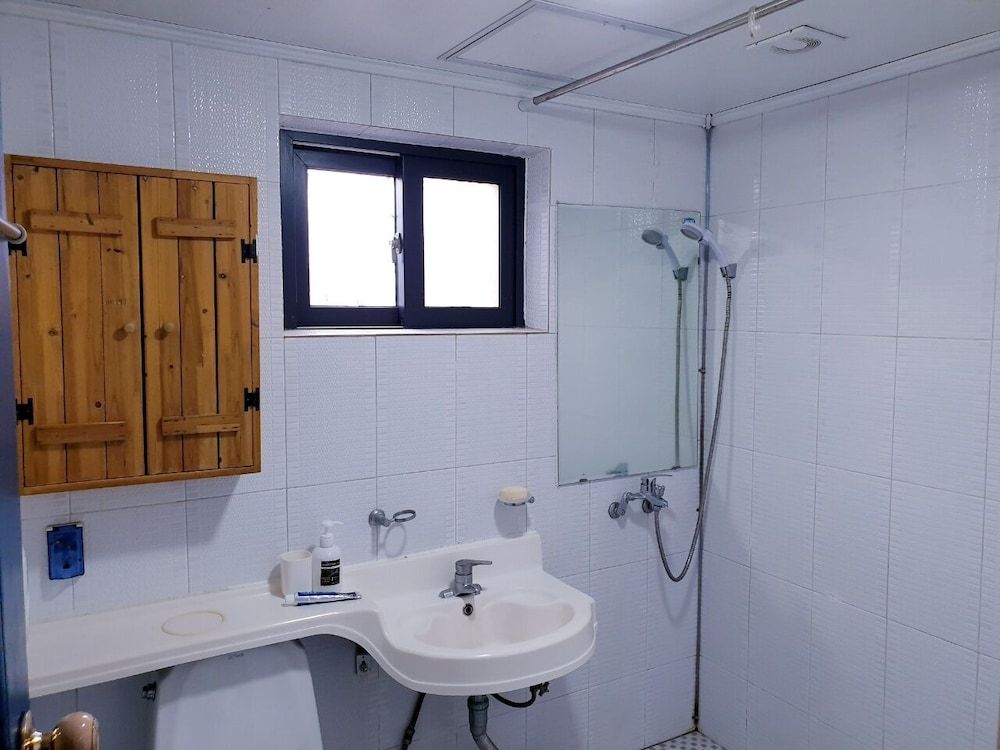 Morning Beach Pension Tree House, 3 Bedrooms (50PY) 7