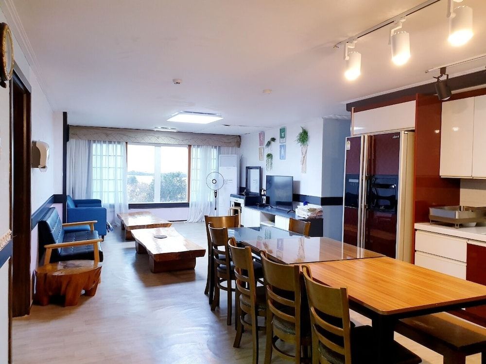 undefined Morning Beach Pension 4