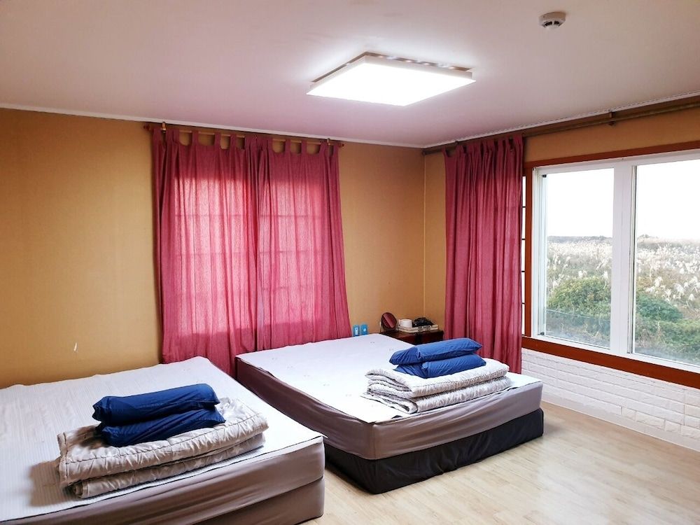 Morning Beach Pension Tree House, 3 Bedrooms (50PY) 4