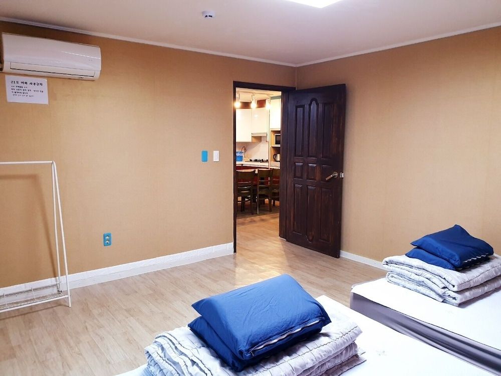 Morning Beach Pension Tree House, 3 Bedrooms (50PY) 9