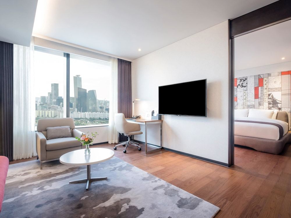 undefined Novotel Ambassador Seoul Yongsan - Seoul Dragon City 2