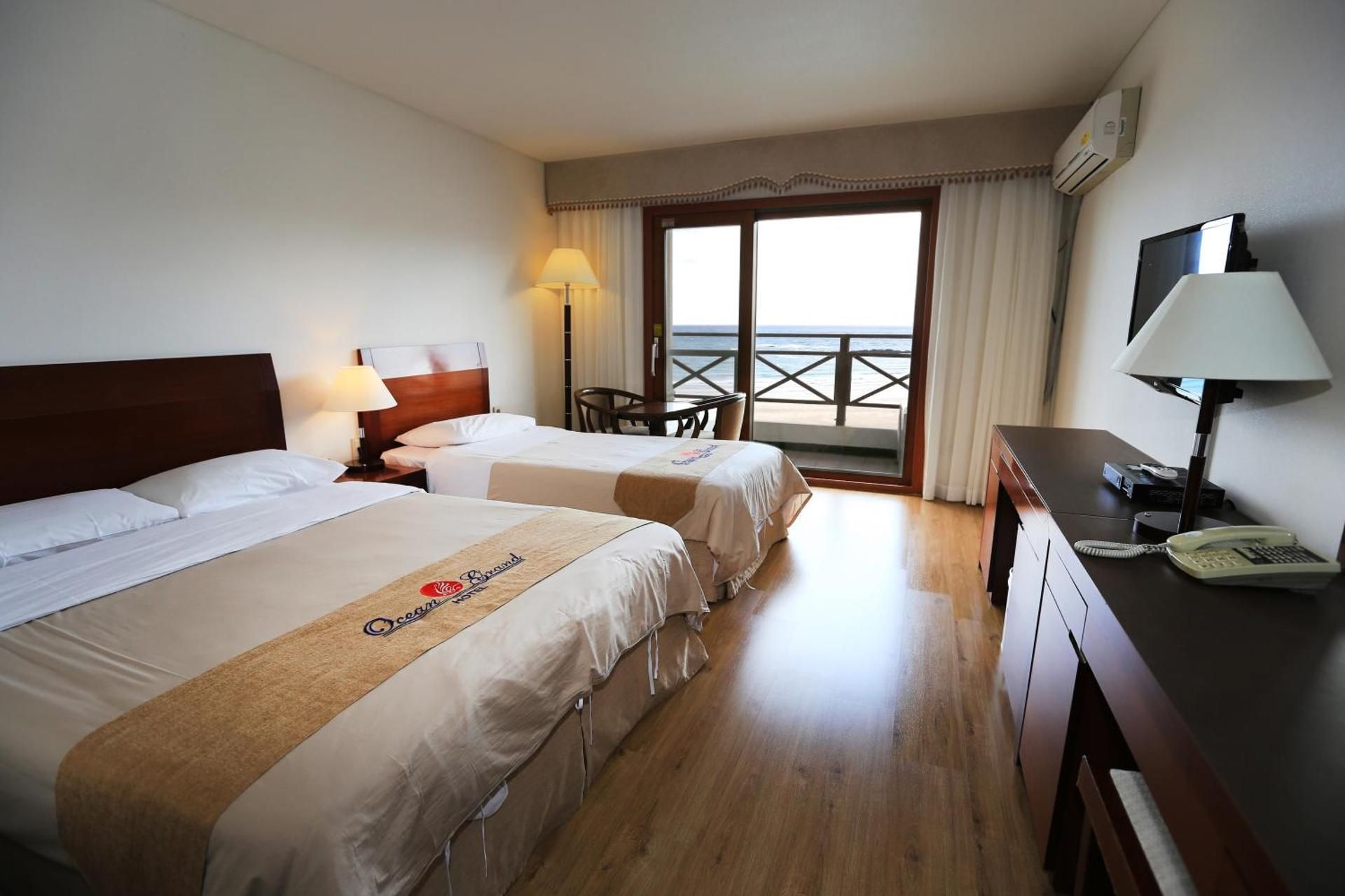 undefined Ocean Grand Hotel 8