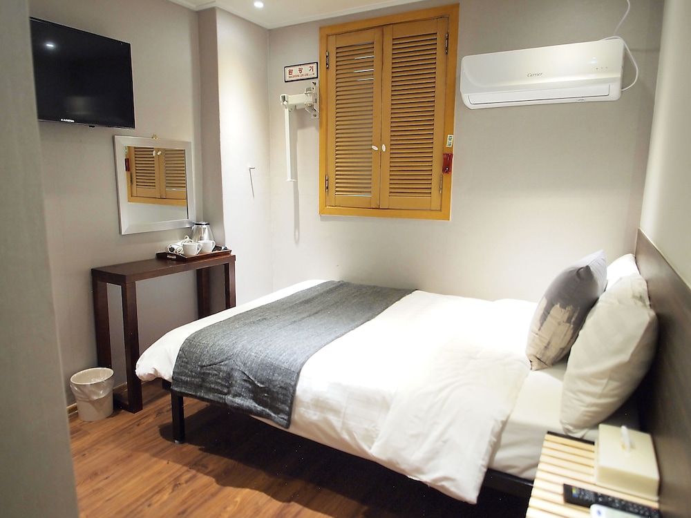 undefined Hotel Park Hill Myeongdong 4