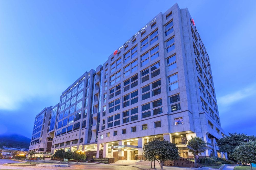 undefined NH Collection Bogotá Teleport Royal 6