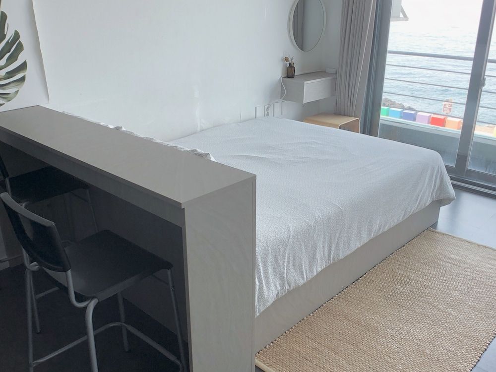 Maniju Pension Double Room, Ocean View 22