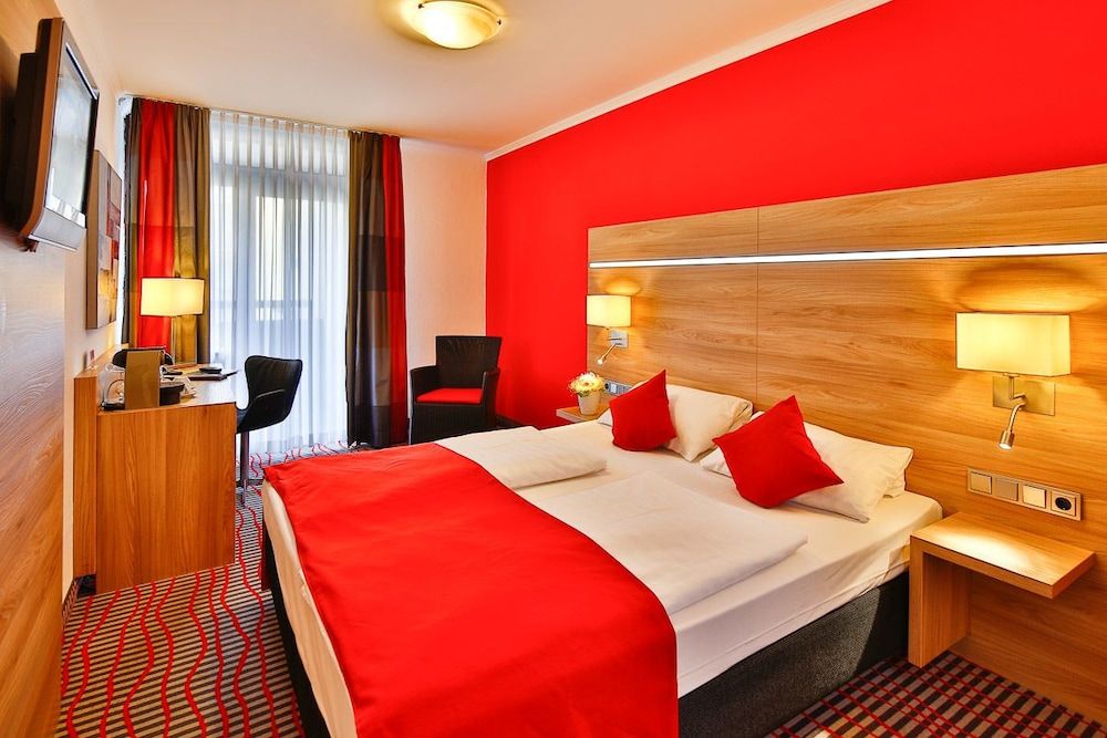 undefined Hotel Wallis 5