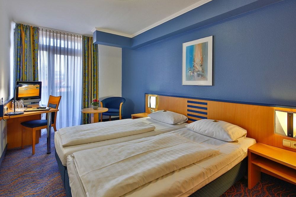 undefined Hotel Wallis