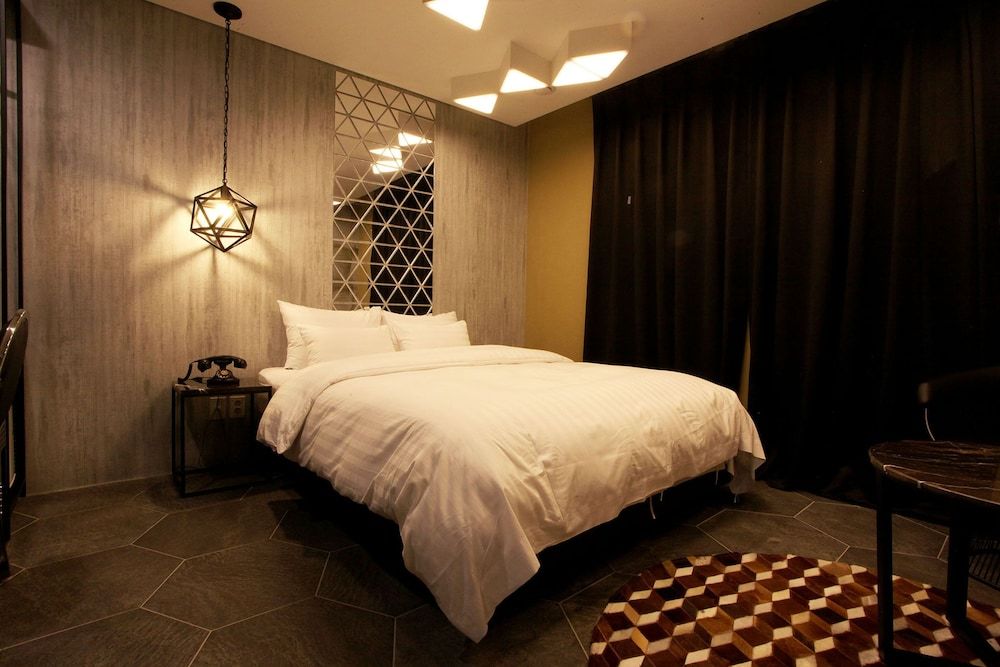 Hotel De Ciel Deluxe Double Room 2