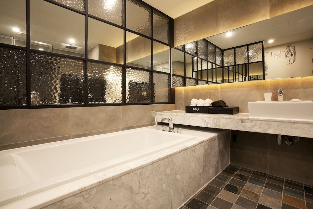 Hotel De Ciel Deluxe Double Room 13