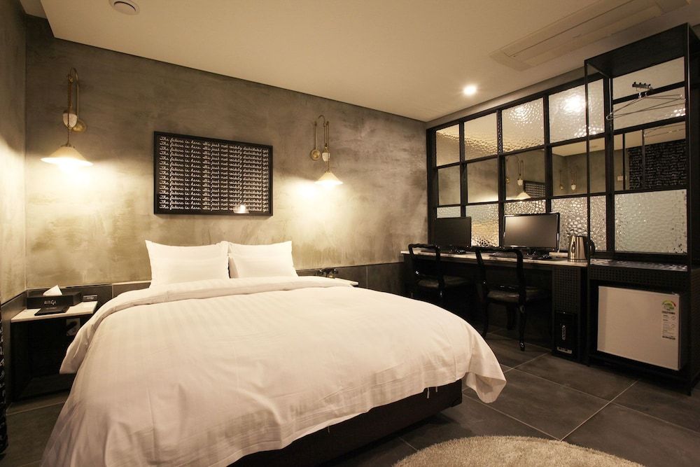 Hotel De Ciel Deluxe Double Room 6