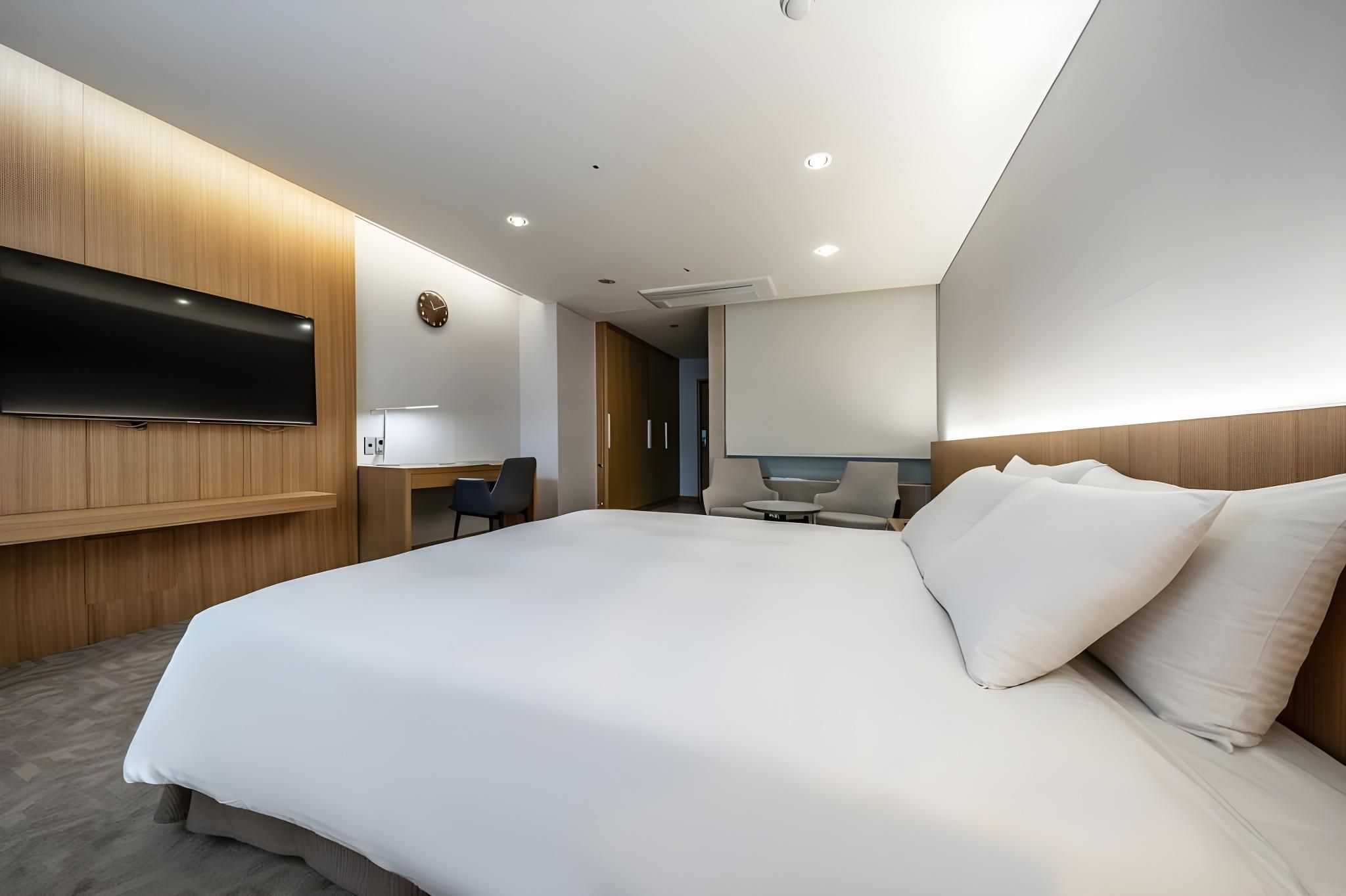 Standard Double Room - Non-Smoking