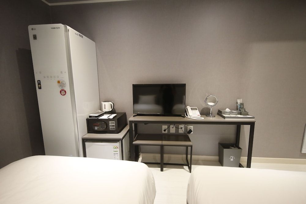 Hotel iam Twin Room 3